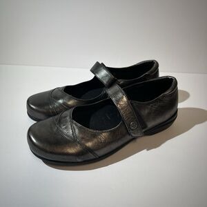 Abeo Abby Mary Jane Flats Women’s 7.5 Metallic Leather Comfort Shoes Ballet